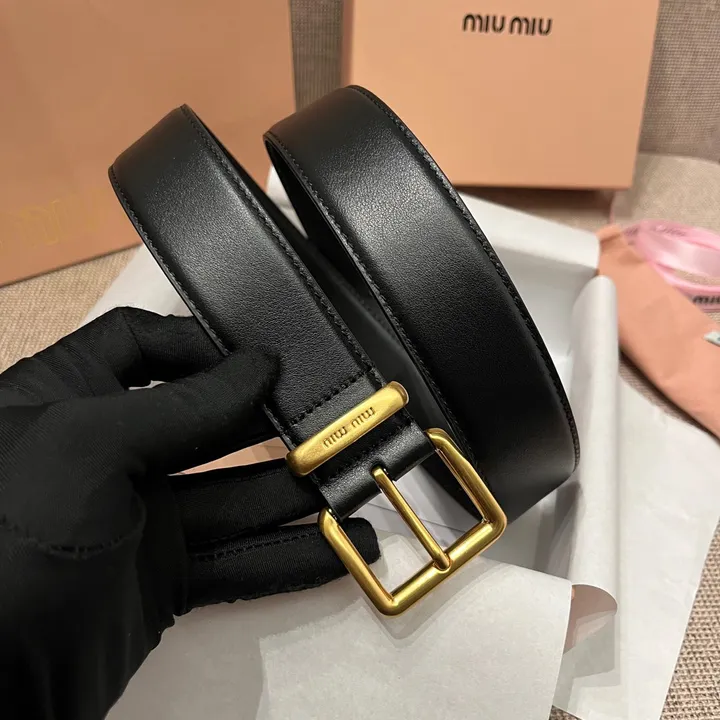 スーパーコピー ミュウミュウ ベルト