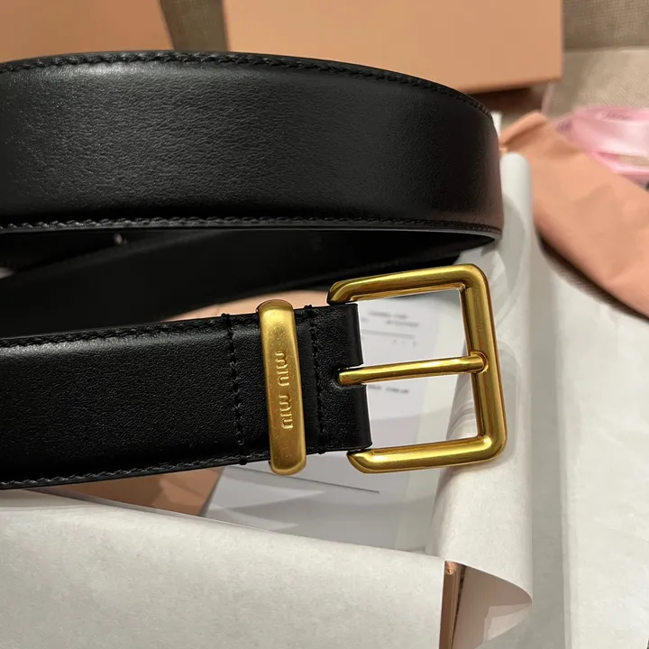 スーパーコピー ミュウミュウ ベルト