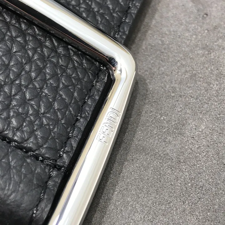 スーパーコピー フェンディ ベルト