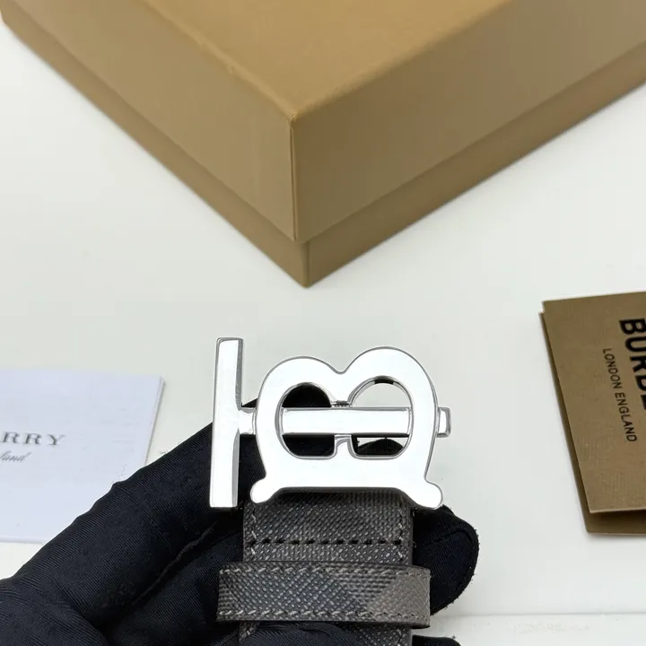 スーパーコピー バーバリー ス ベルト