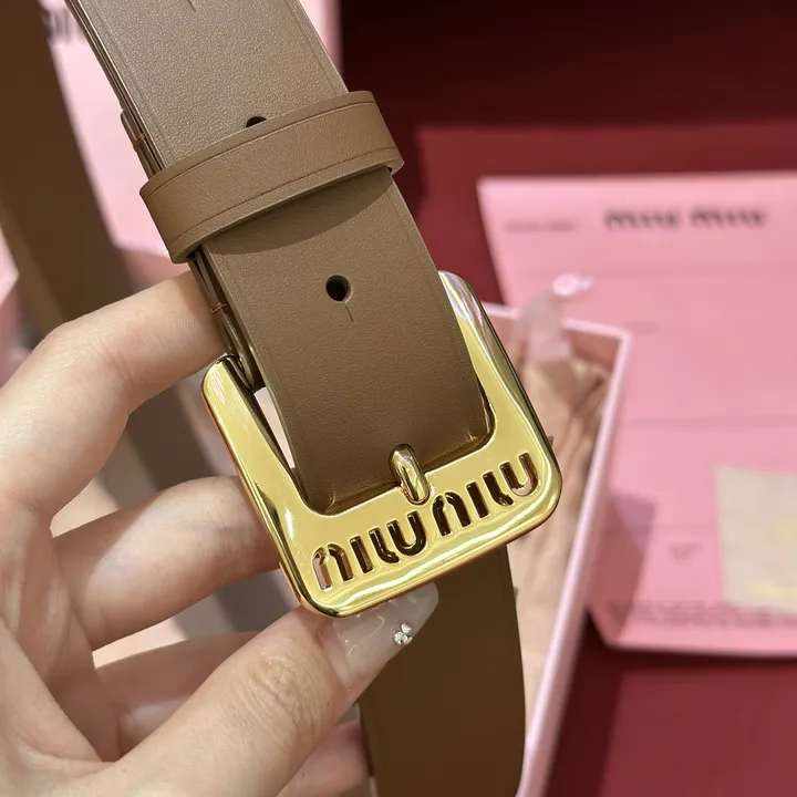 スーパーコピー ミュウミュウ ベルト