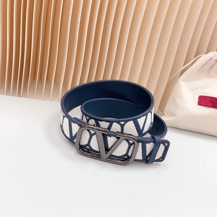 スーパーコピー ヴァレンティノ ベルト