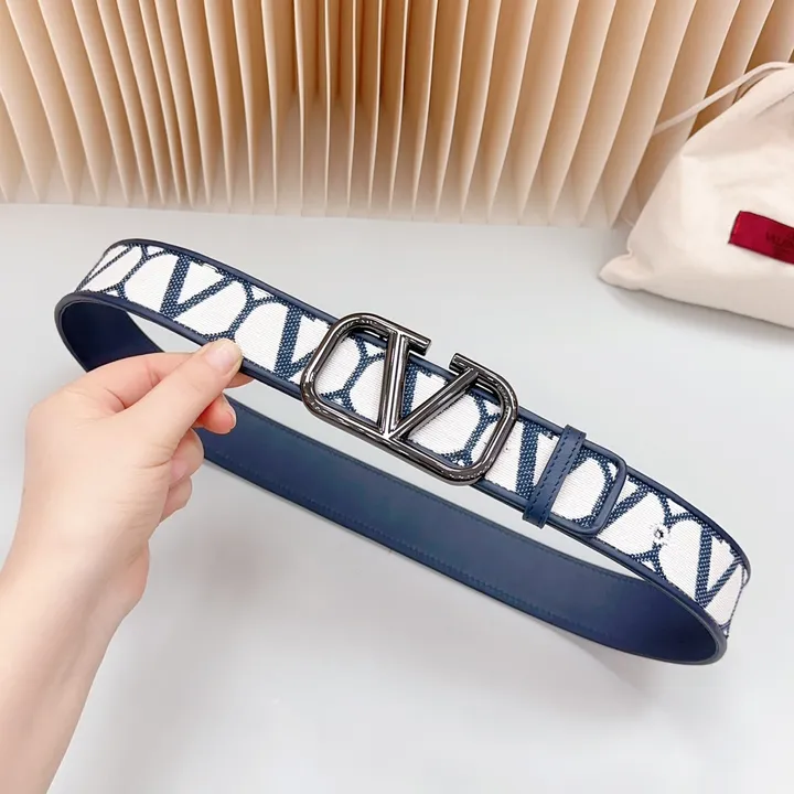 スーパーコピー ヴァレンティノ ベルト