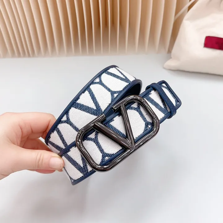 スーパーコピー ヴァレンティノ ベルト