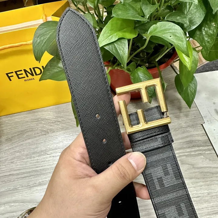 スーパーコピー フェンディ ベルト