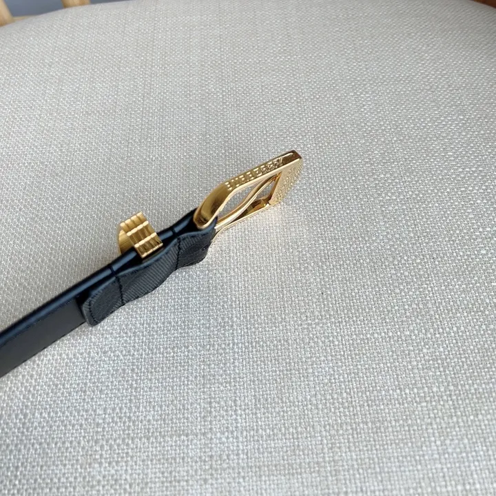 スーパーコピー バーバリー ス ベルト