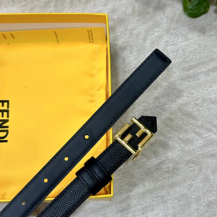 スーパーコピー フェンディ ベルト