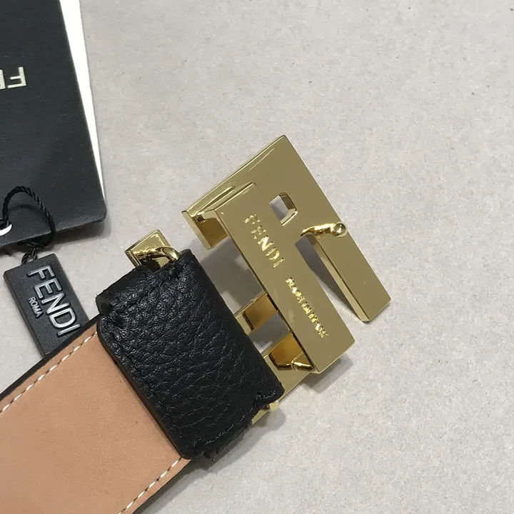 スーパーコピー フェンディ ベルト