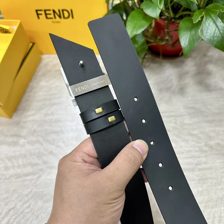 スーパーコピー フェンディ ベルト