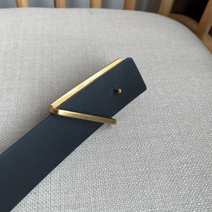 スーパーコピー プラダ ベルト