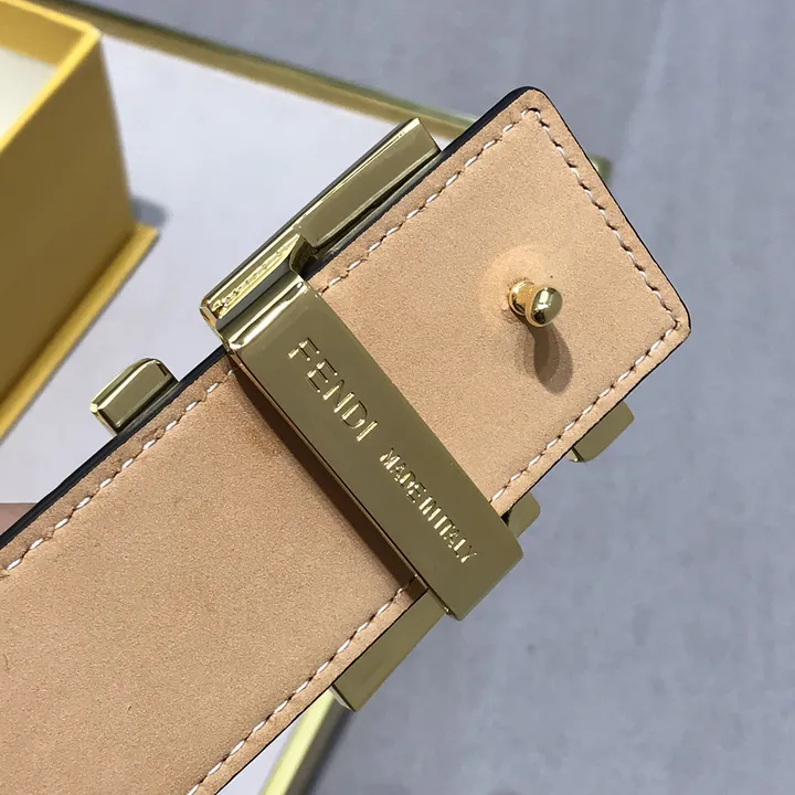 スーパーコピー フェンディ ベルト