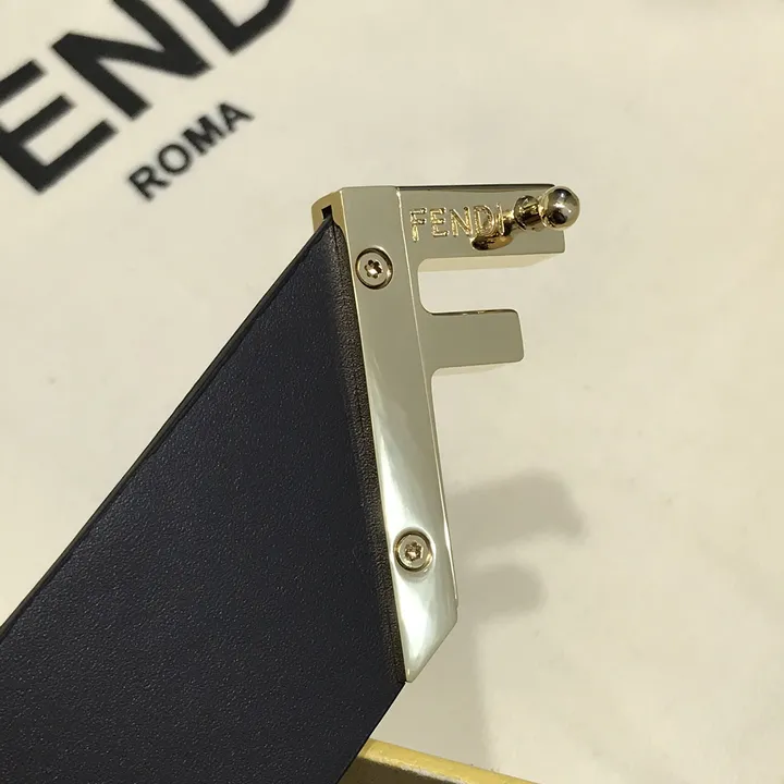 スーパーコピー フェンディ ベルト