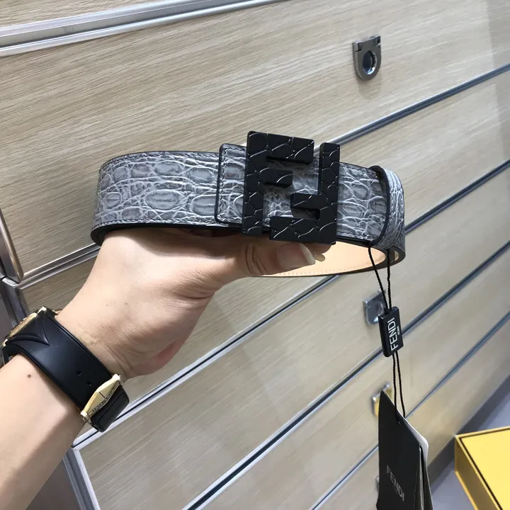 スーパーコピー フェンディ ベルト