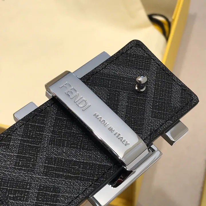 スーパーコピー フェンディ ベルト