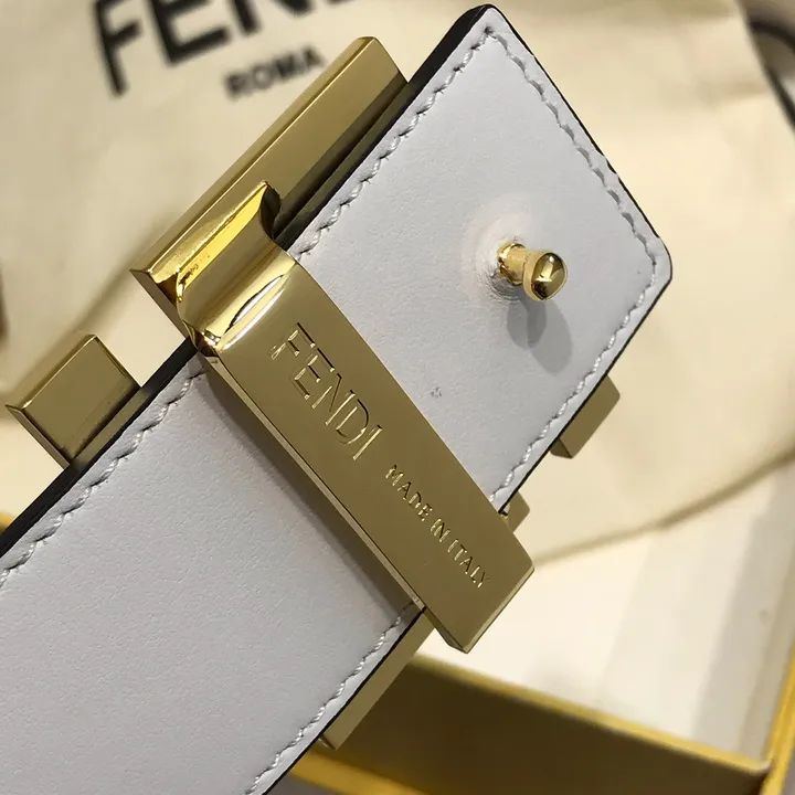 スーパーコピー フェンディ ベルト