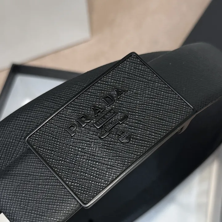 スーパーコピー プラダ ベルト