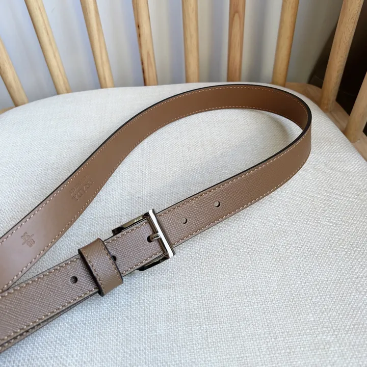 スーパーコピー イブサンローラン ベルト