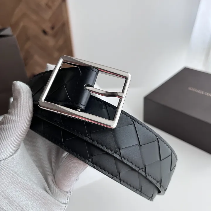 スーパーコピー ボッテガ ヴェネタ ベルト