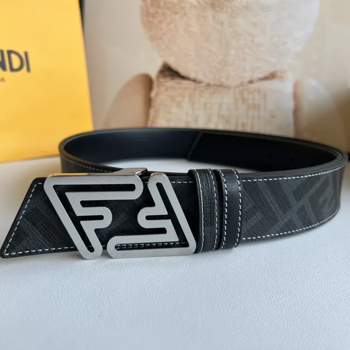 スーパーコピー フェンディ ベルト