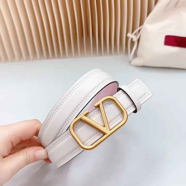 スーパーコピー ヴァレンティノ ベルト