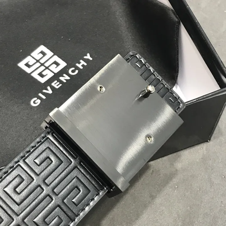 スーパーコピー バレンシアガ ベルト