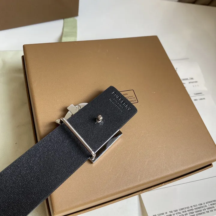 スーパーコピー バーバリー ス ベルト