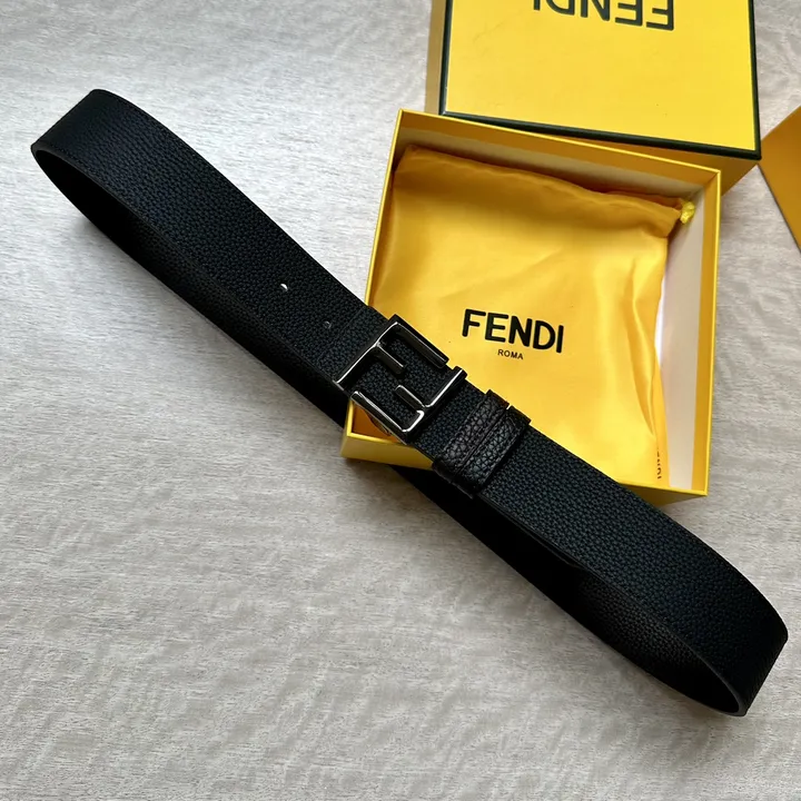 スーパーコピー コーチ ベルト