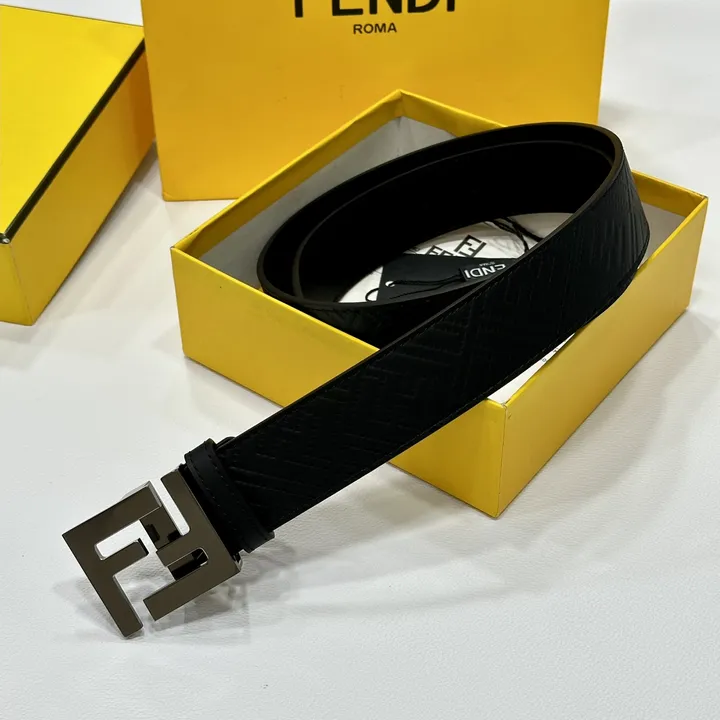 スーパーコピー コーチ ベルト