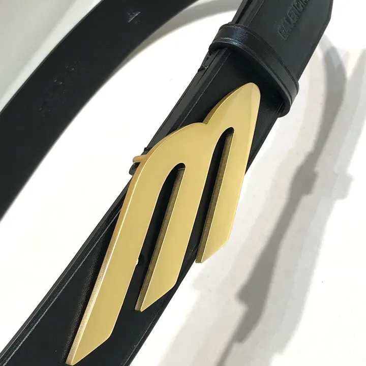 スーパーコピー バレンシアガ ベルト