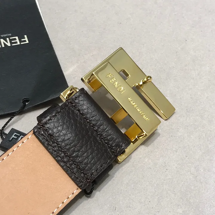 スーパーコピー フェンディ ベルト