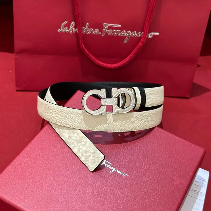スーパーコピー フェラガモ ベルト