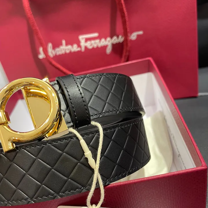 スーパーコピー フェラガモ ベルト