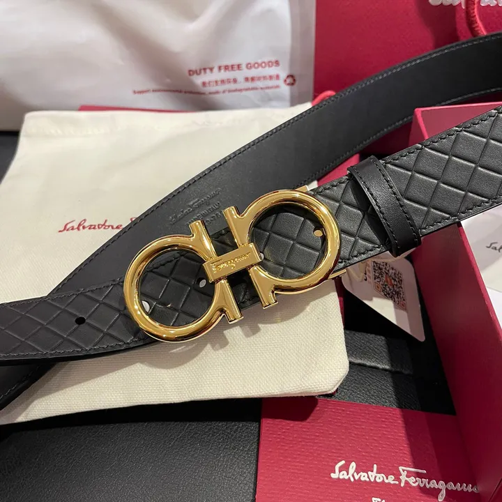 スーパーコピー フェラガモ ベルト