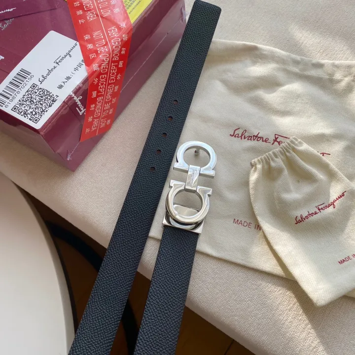 スーパーコピー フェラガモ ベルト
