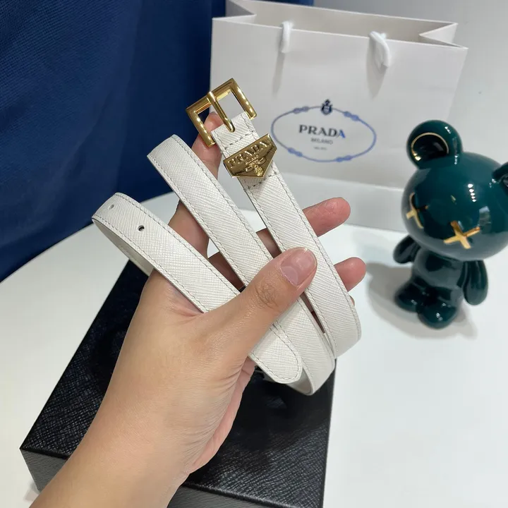 スーパーコピー プラダ ベルト
