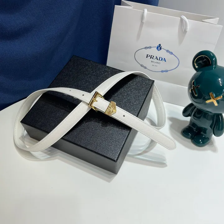 スーパーコピー プラダ ベルト