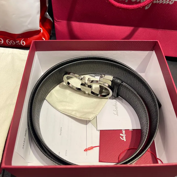 スーパーコピー フェラガモ ベルト