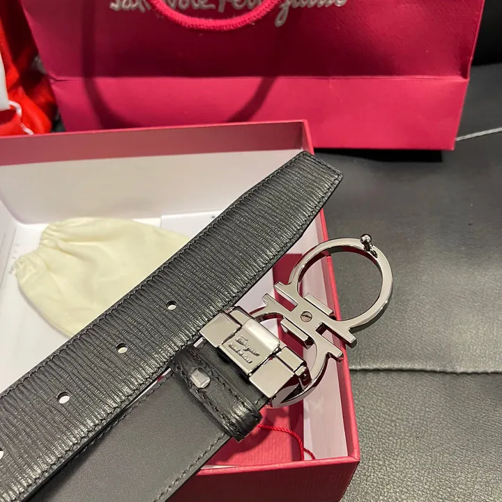 スーパーコピー フェラガモ ベルト