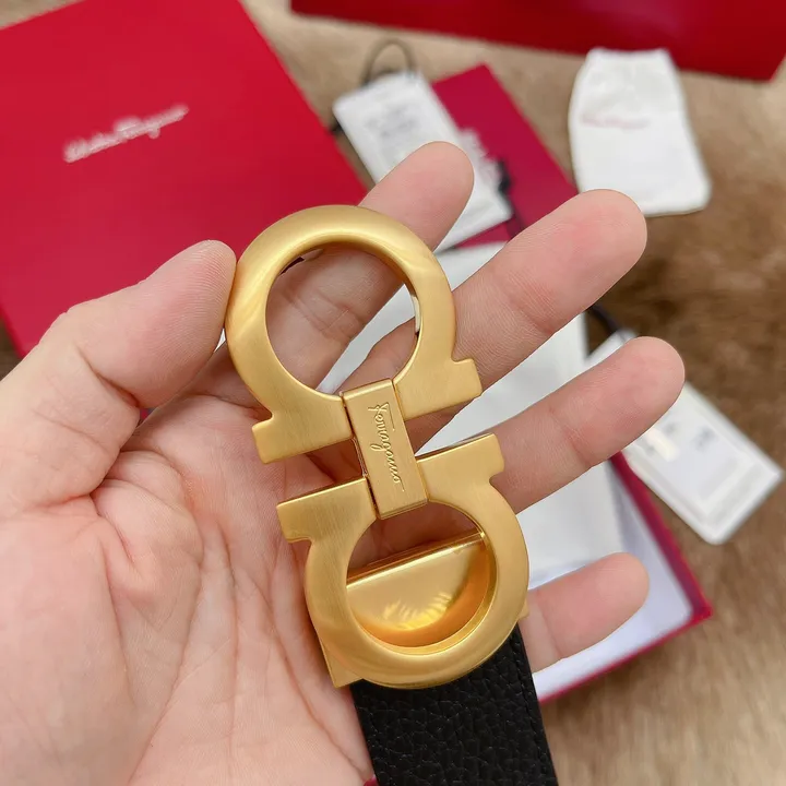 スーパーコピー フェラガモ ベルト