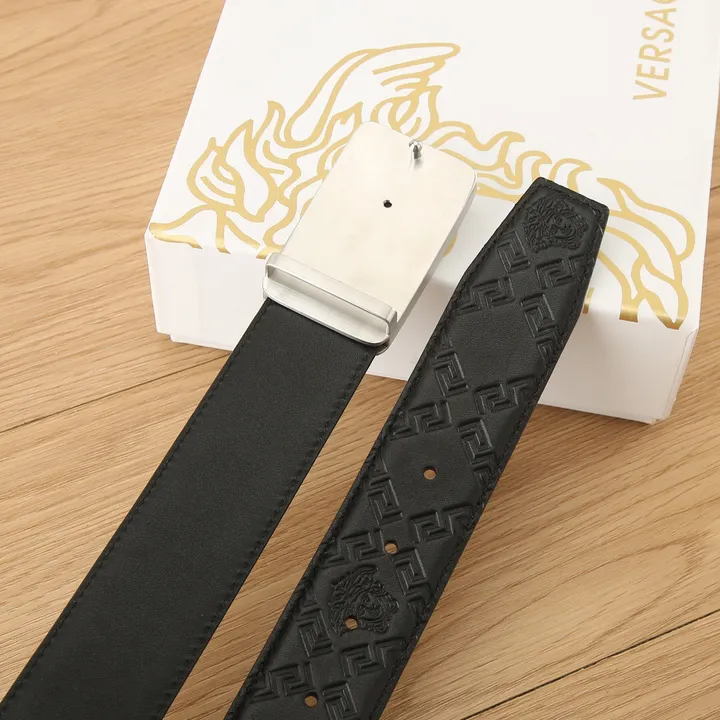 スーパーコピー ヴェルサーチ ベルト