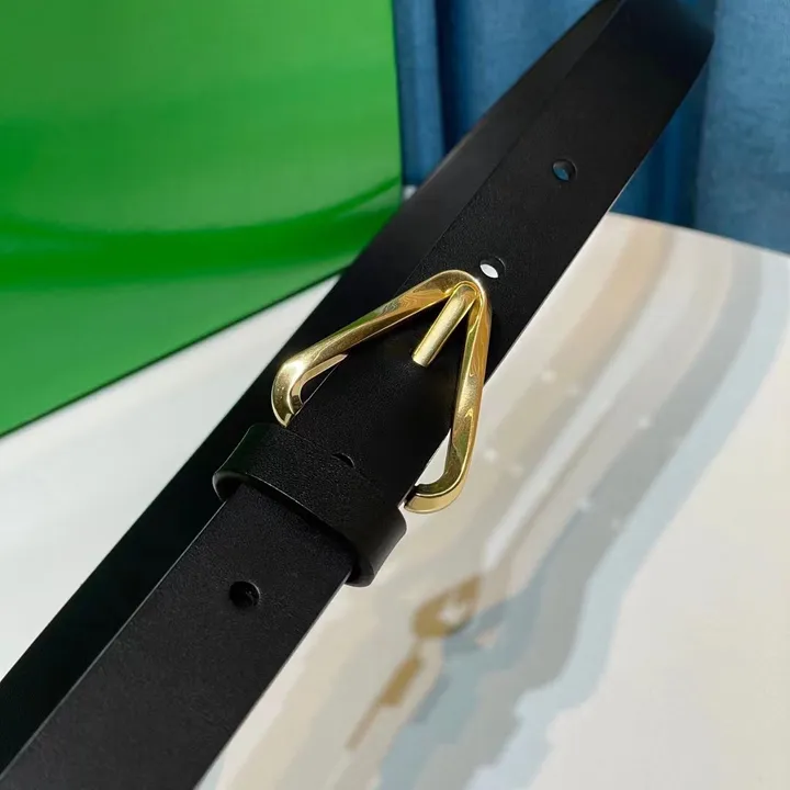 スーパーコピー ボッテガ ヴェネタ ベルト