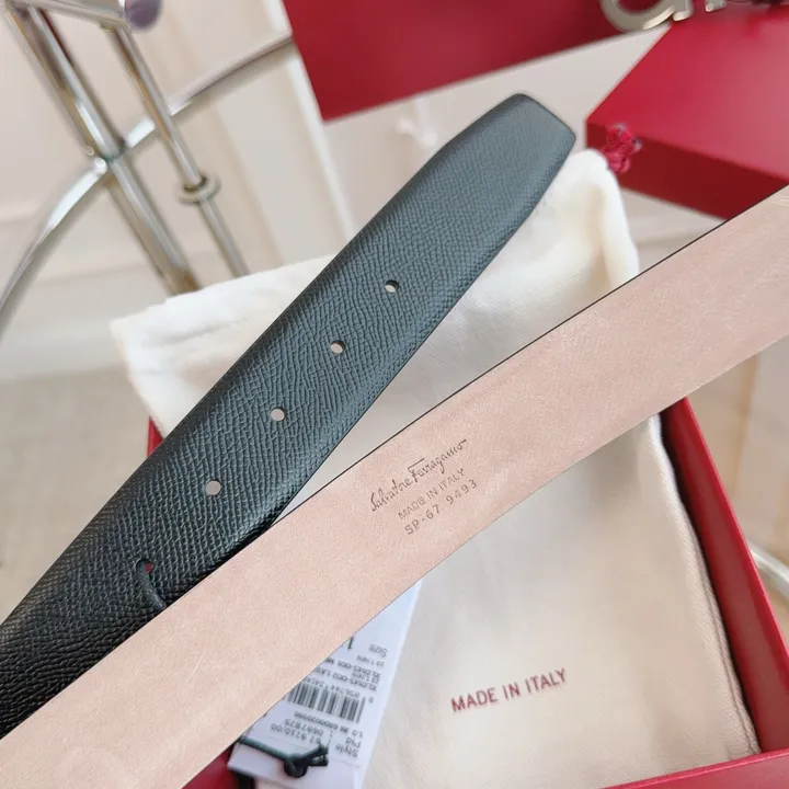 スーパーコピー フェラガモ ベルト