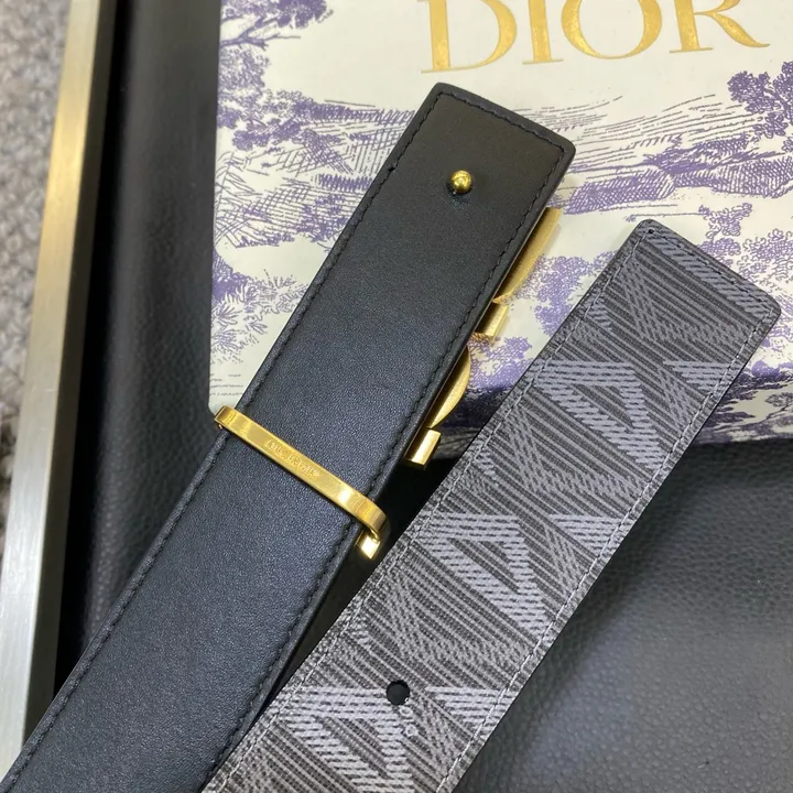 スーパーコピー ディオール ベルト