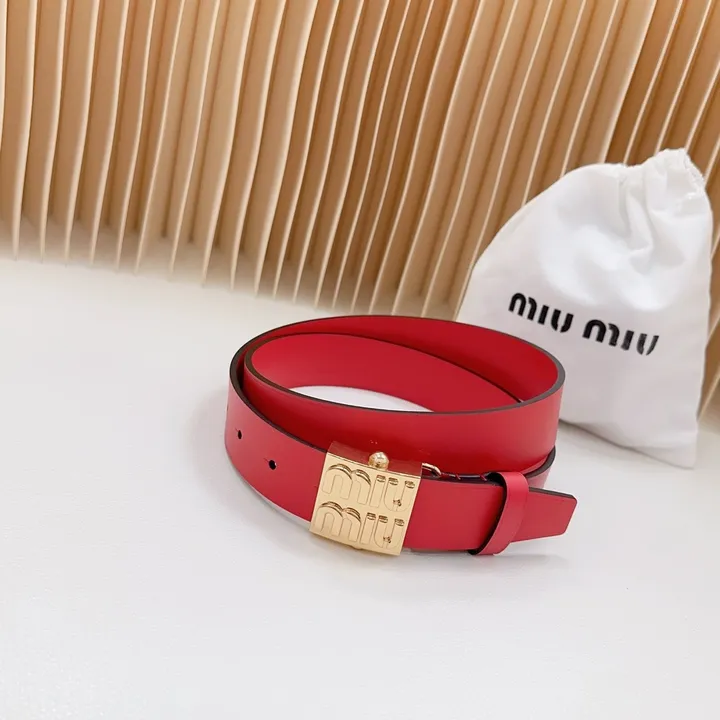 スーパーコピー ミュウミュウ ベルト