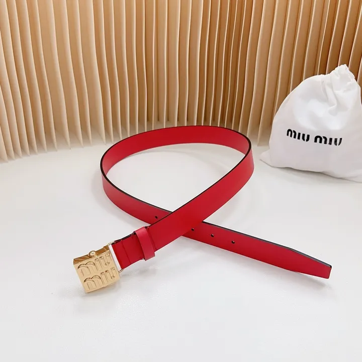 スーパーコピー ミュウミュウ ベルト