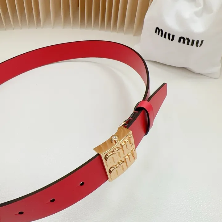 スーパーコピー ミュウミュウ ベルト