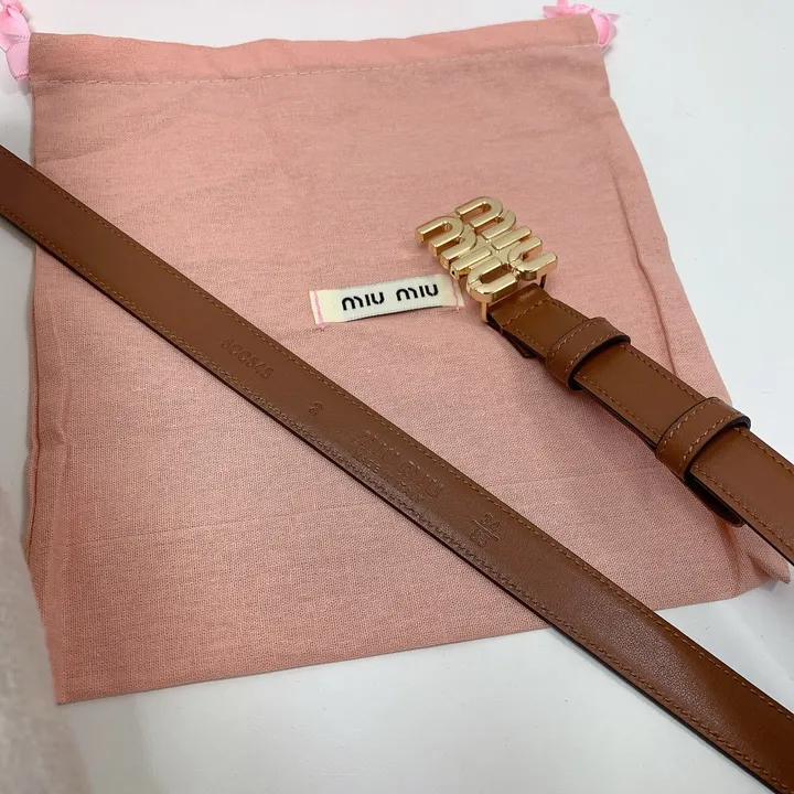 スーパーコピー ミュウミュウ ベルト