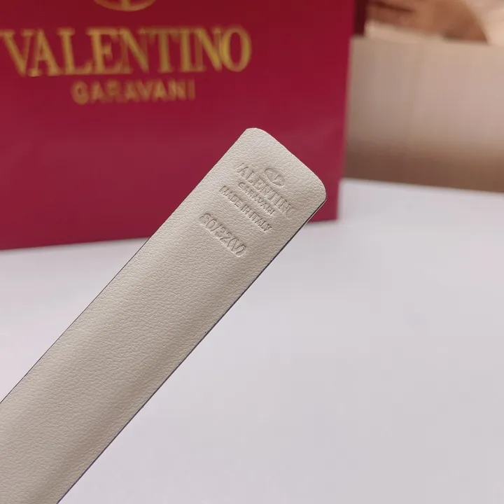 スーパーコピー ヴァレンティノ ベルト