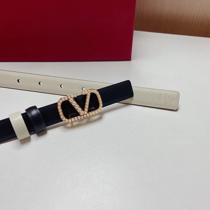 スーパーコピー ヴァレンティノ ベルト