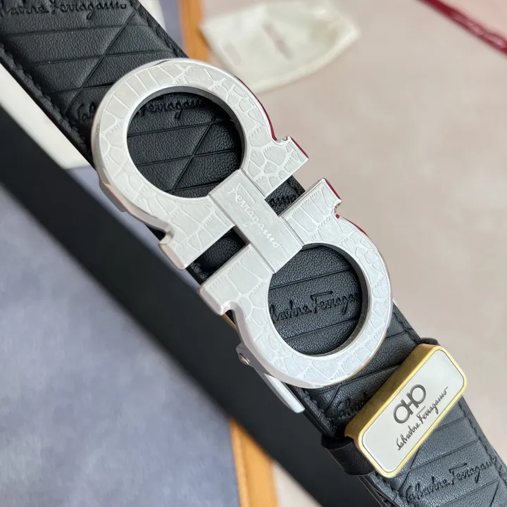 スーパーコピー フェラガモ ベルト